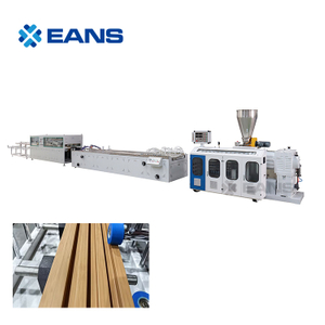 Легкая машина для производства стеновых панелей из ПВХ WPC с рифлеными жалюзи