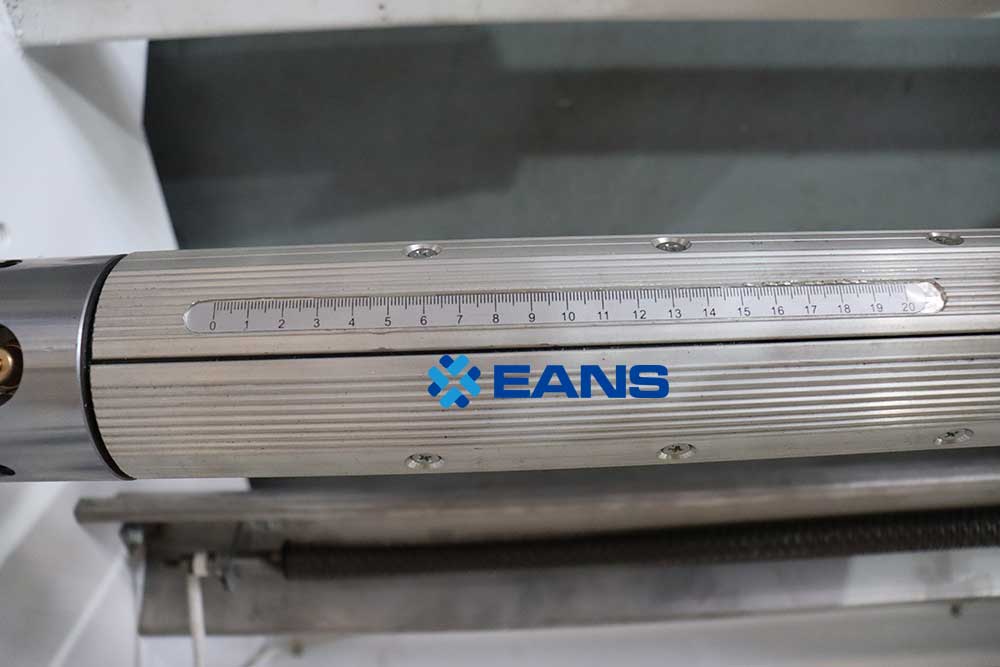 машина для резки цветной пленки