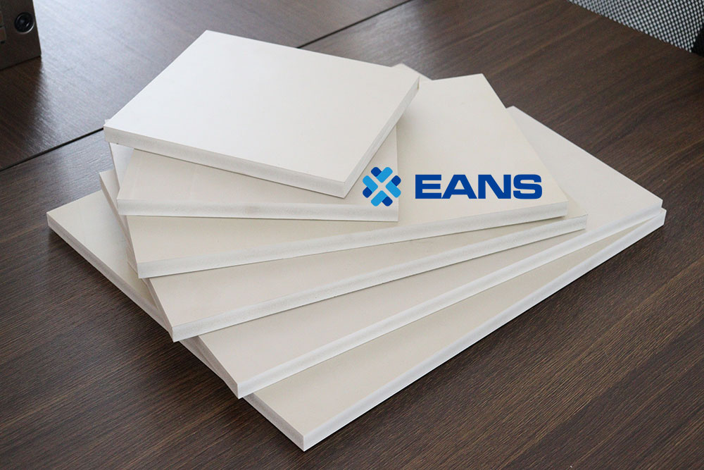 Машина для изготовления пенопласта ПВХ 