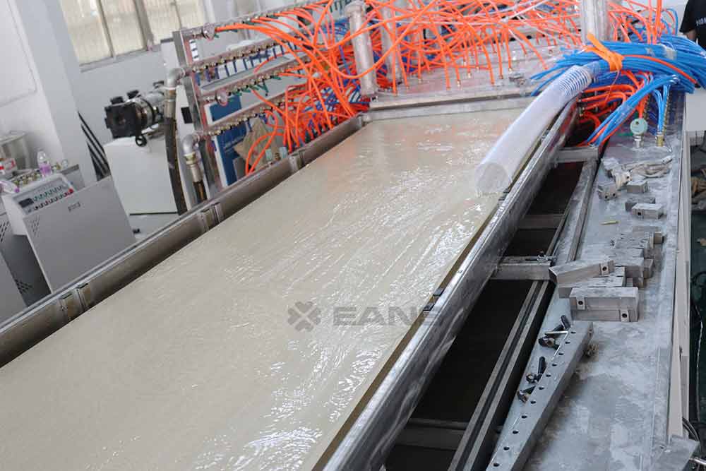 дверная панель из ДПК